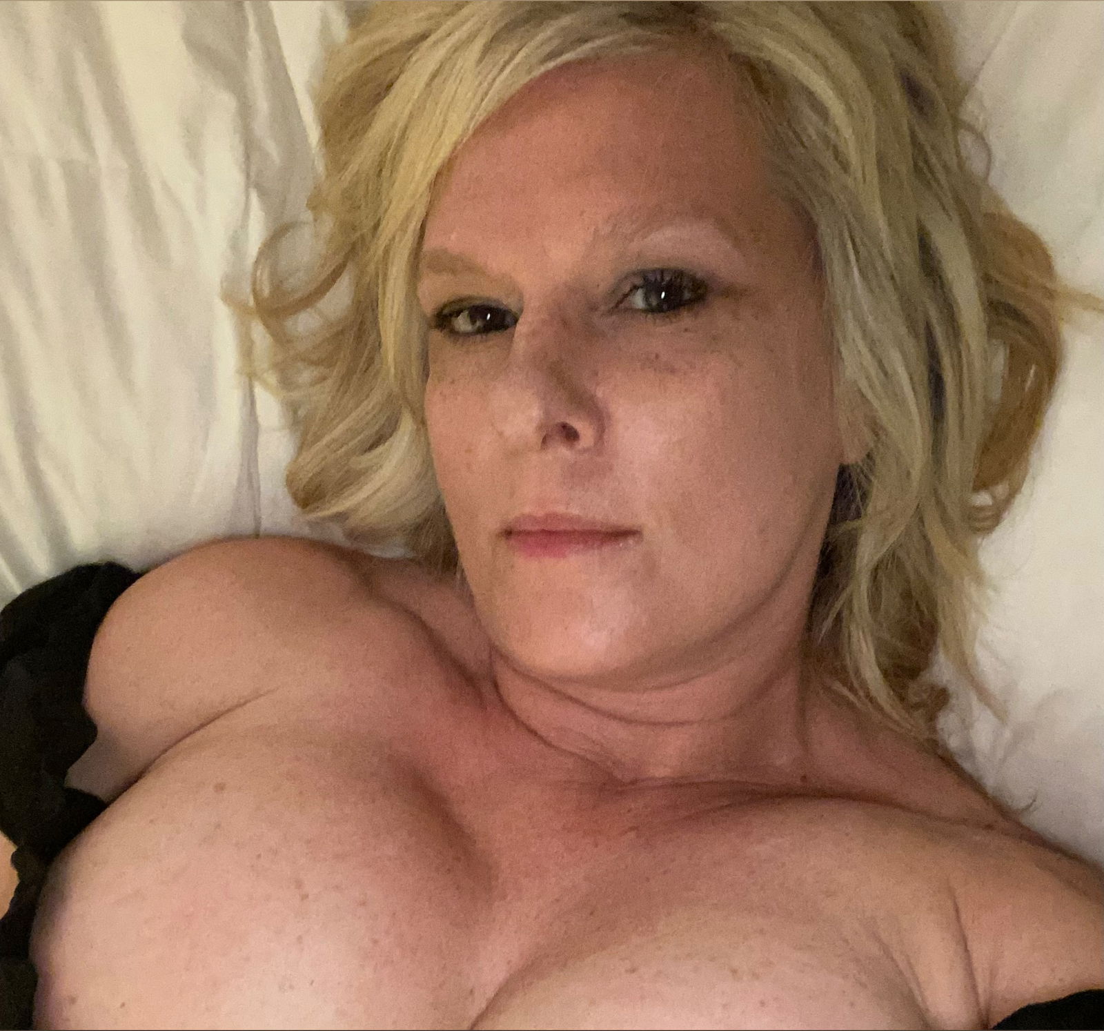 Lleighs66's avatar