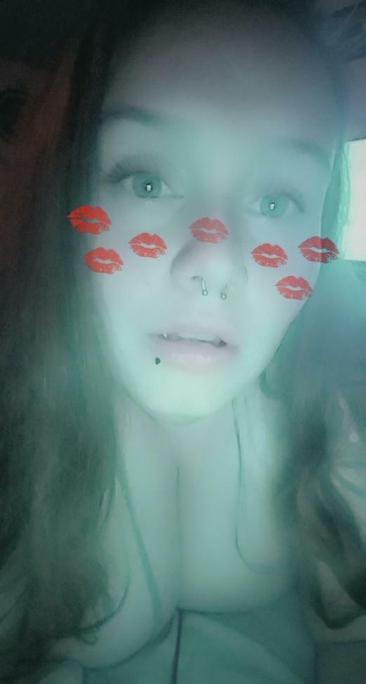 ThickThighedBeauty's avatar