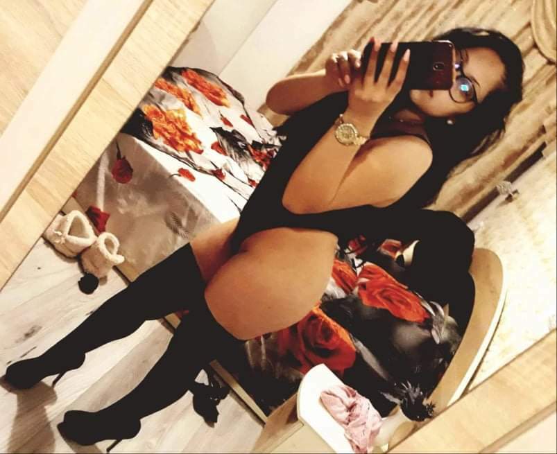 Adela's avatar