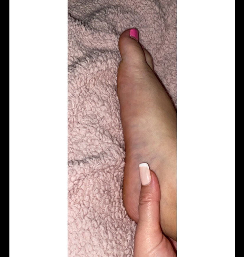 PetiteFeet23
