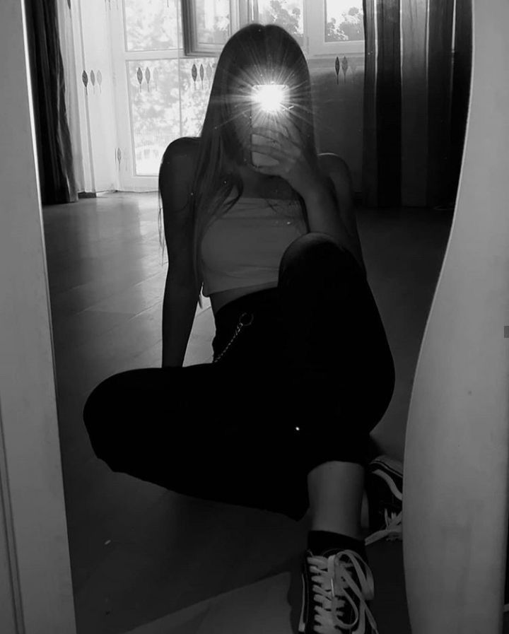Andreea Ioana's avatar