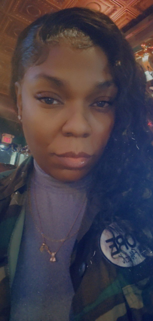 Raychelle Cole's avatar