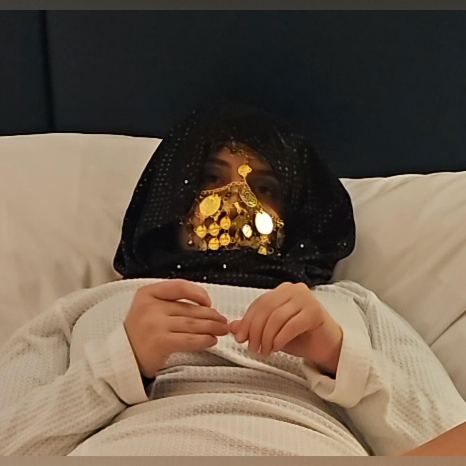 Becca Ives's avatar