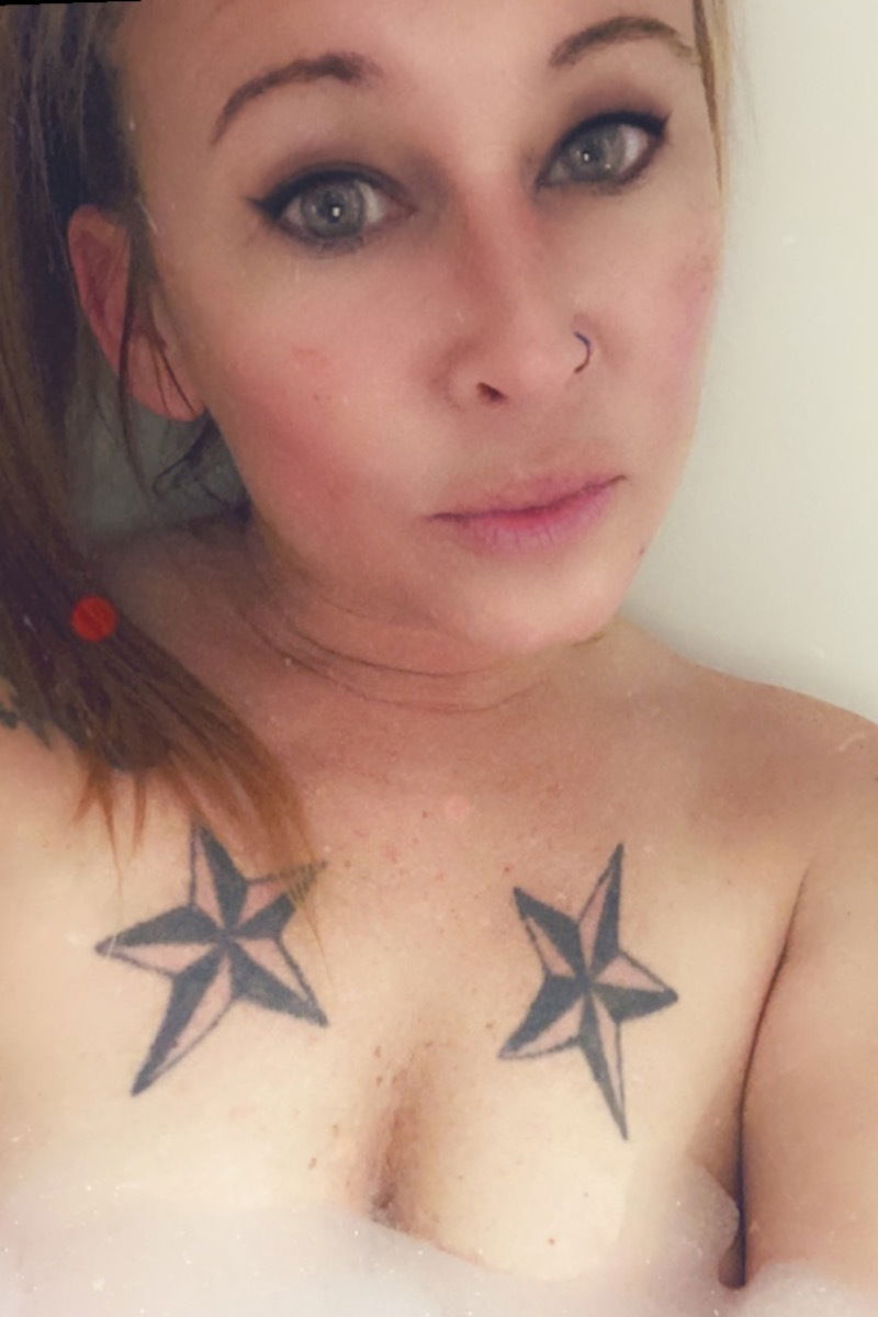 Emberlyn Rae's avatar