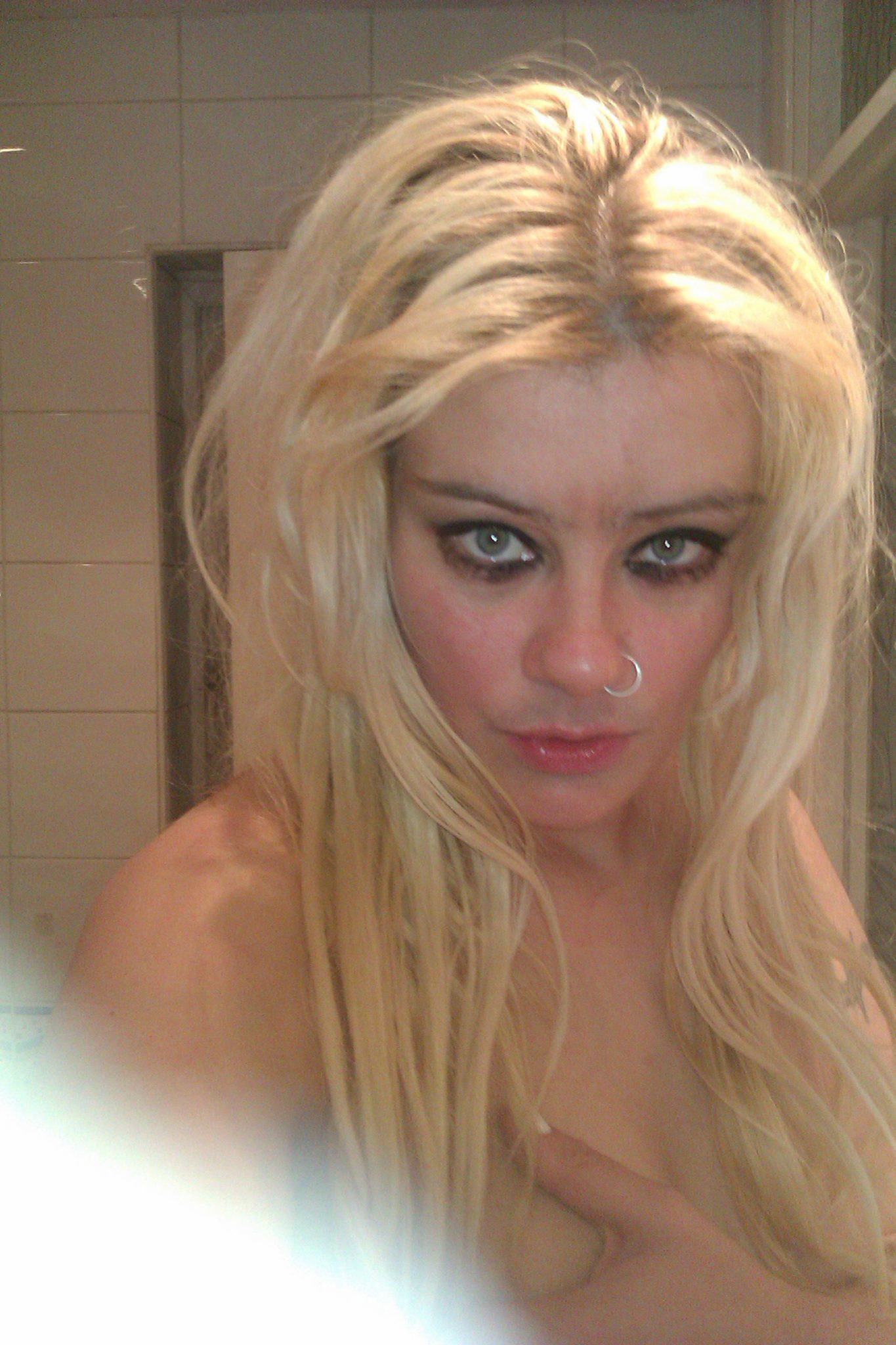JAKKILOUISEPORNSTAR(18+)FREE's avatar