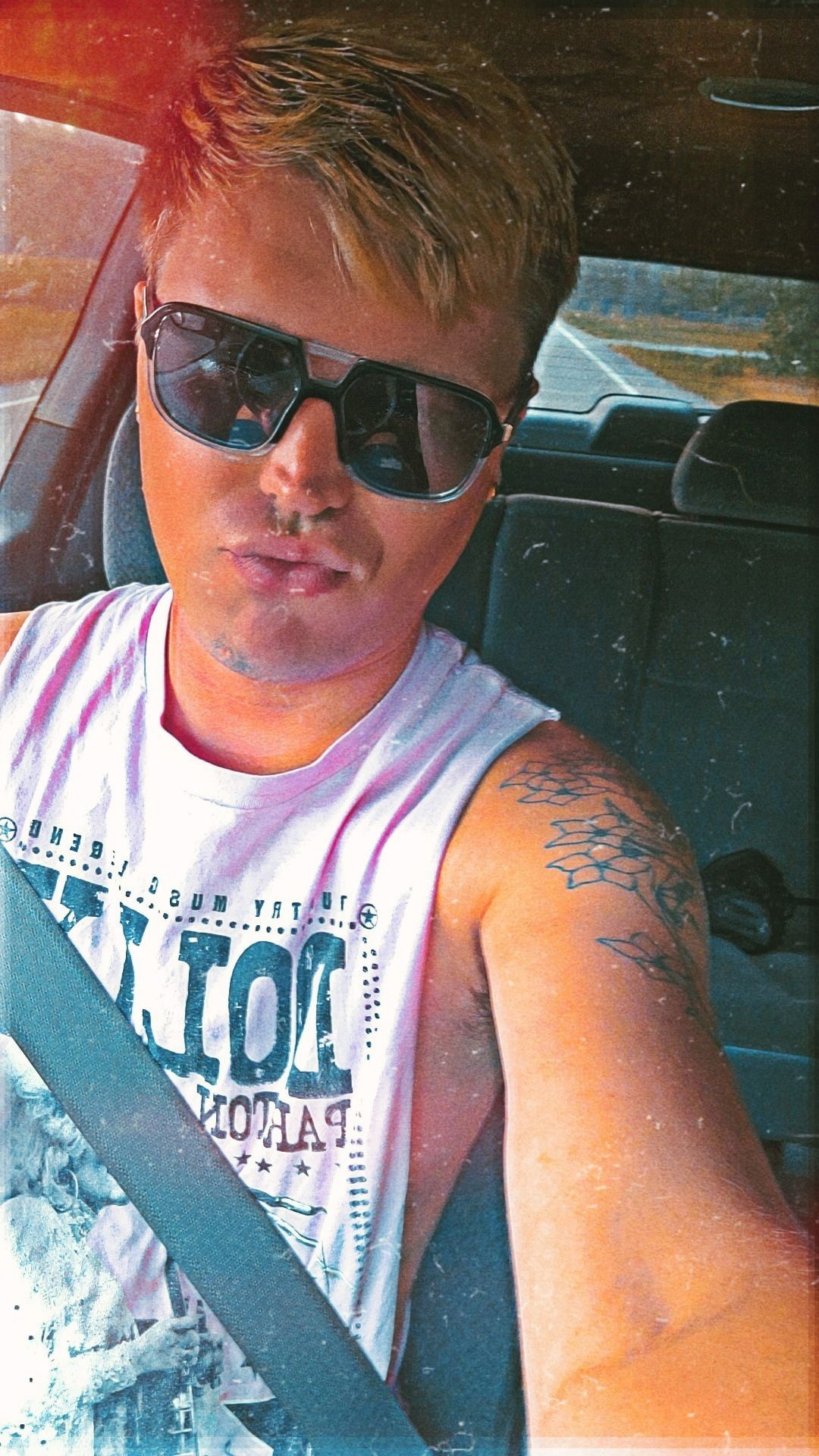 YourDadsX's avatar
