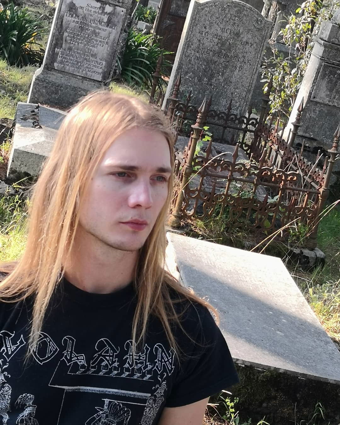 Underthesun's avatar