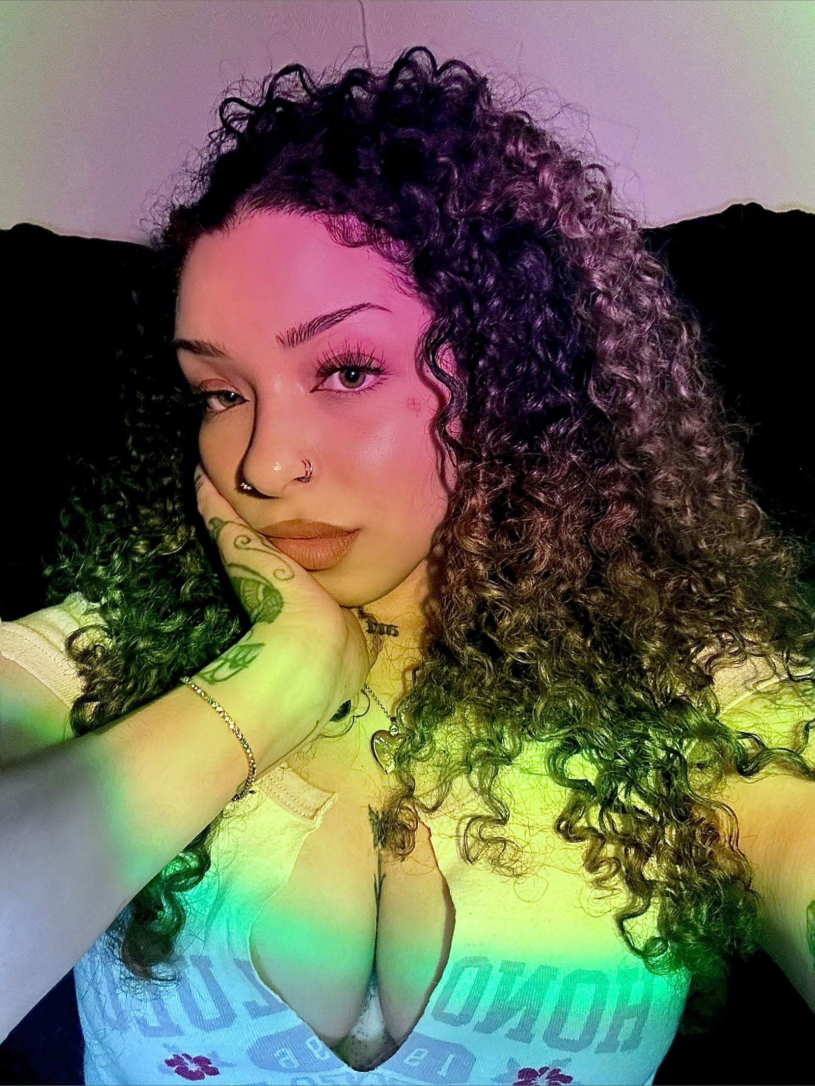 T's avatar
