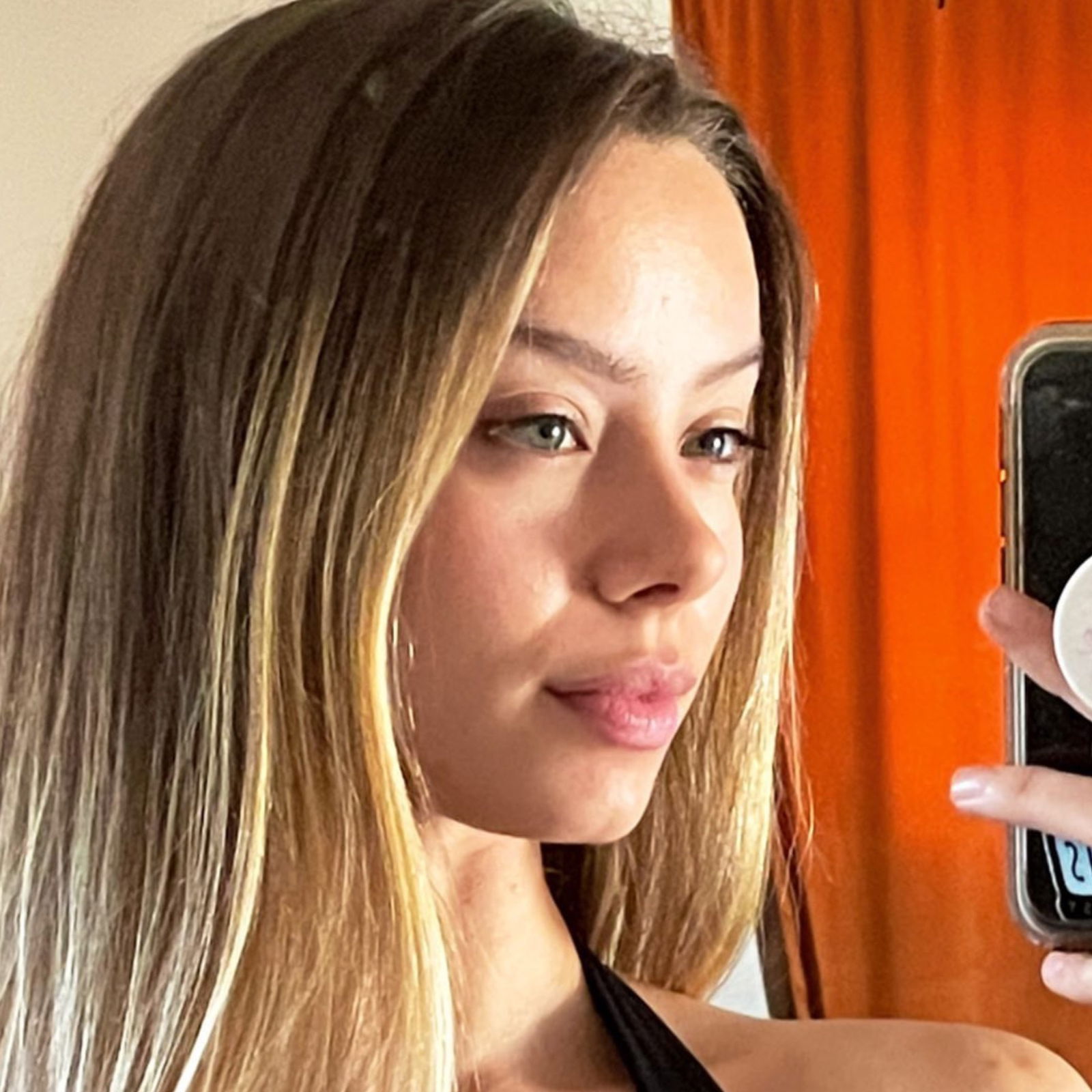 Val's avatar