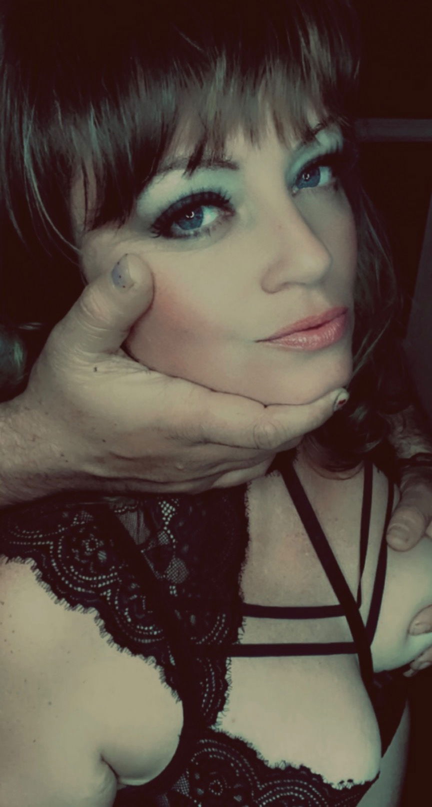 Vivian Crow VIP Lounge's avatar