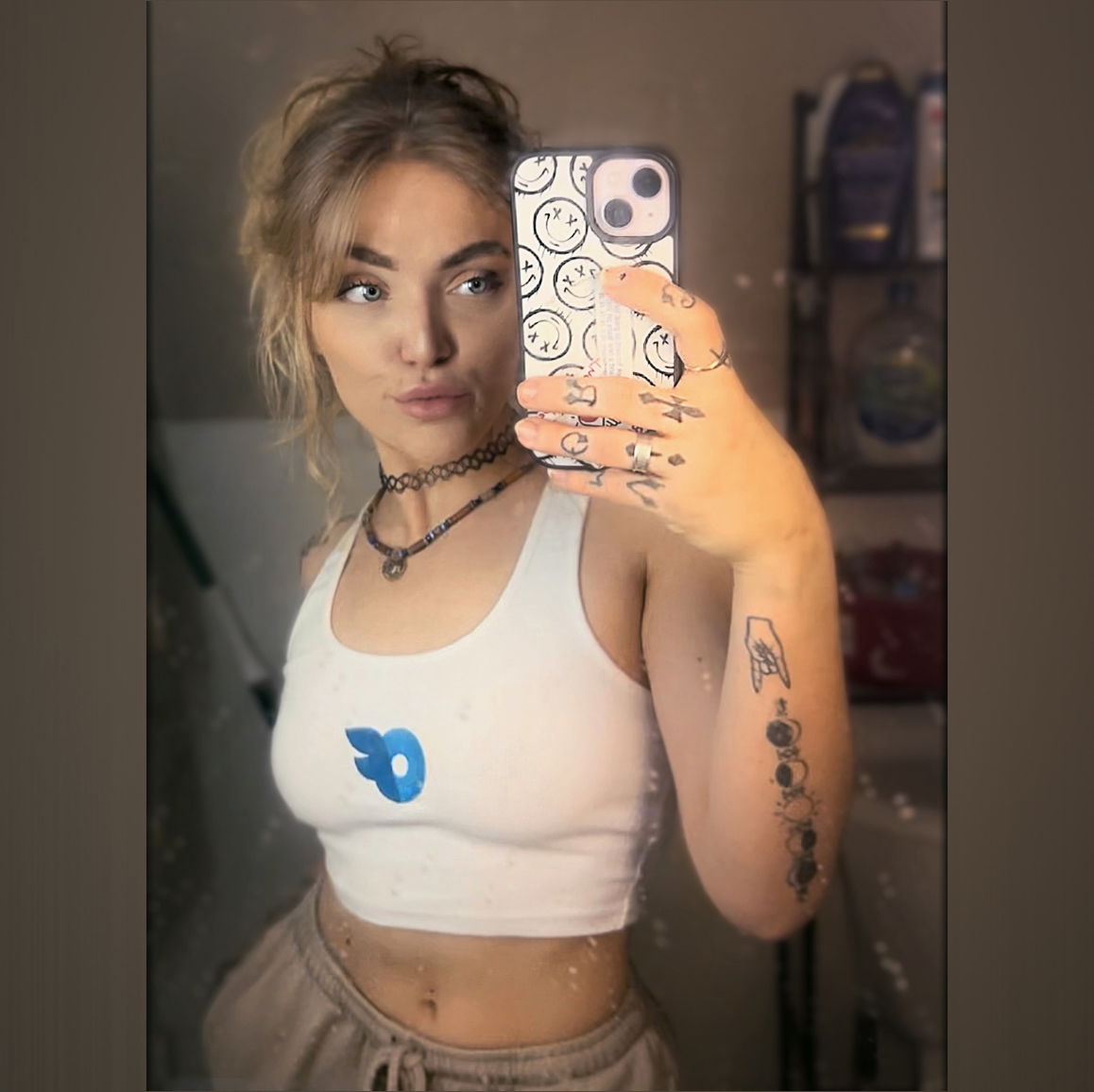 V's avatar