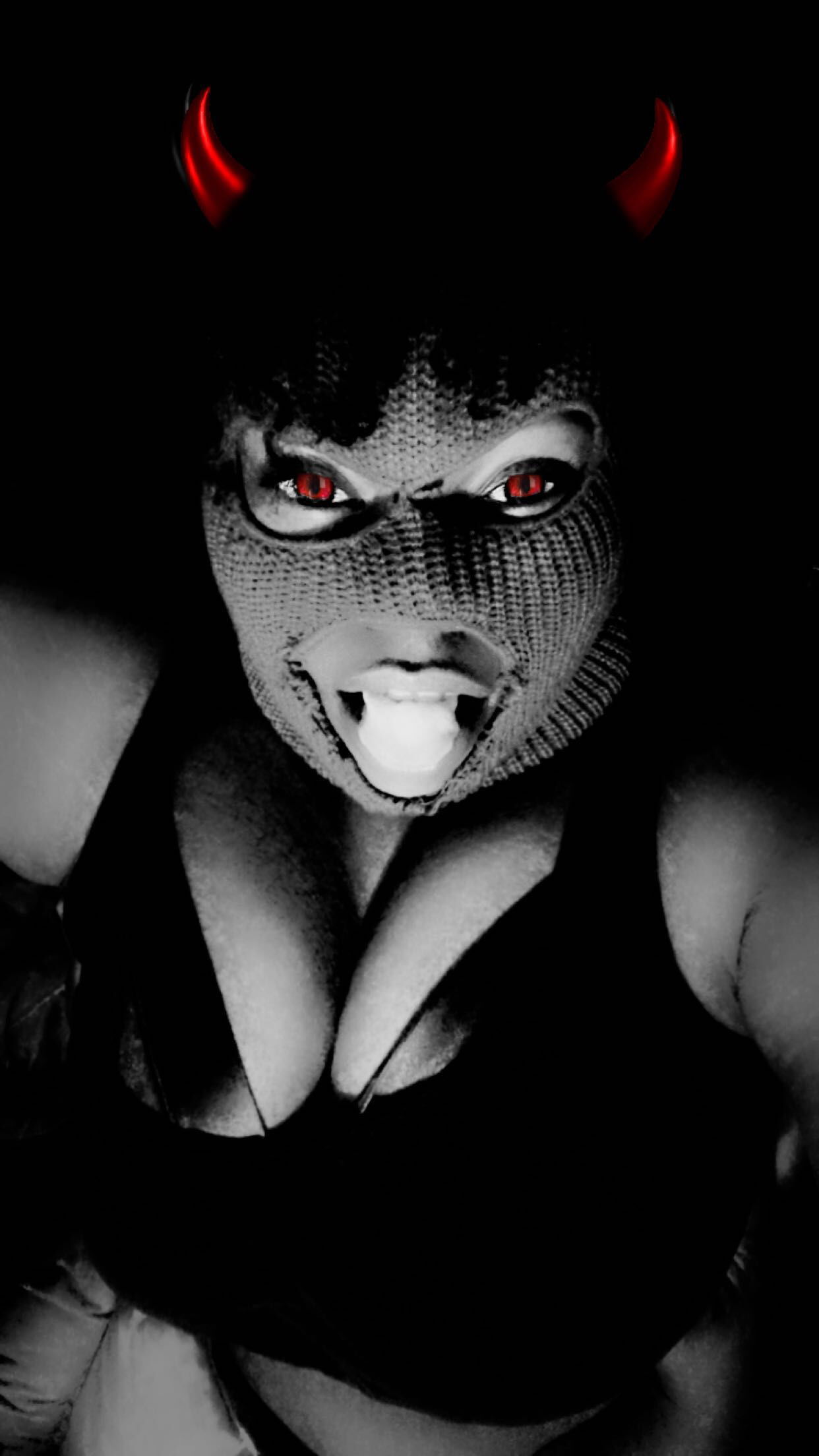 VelvetVeil's avatar