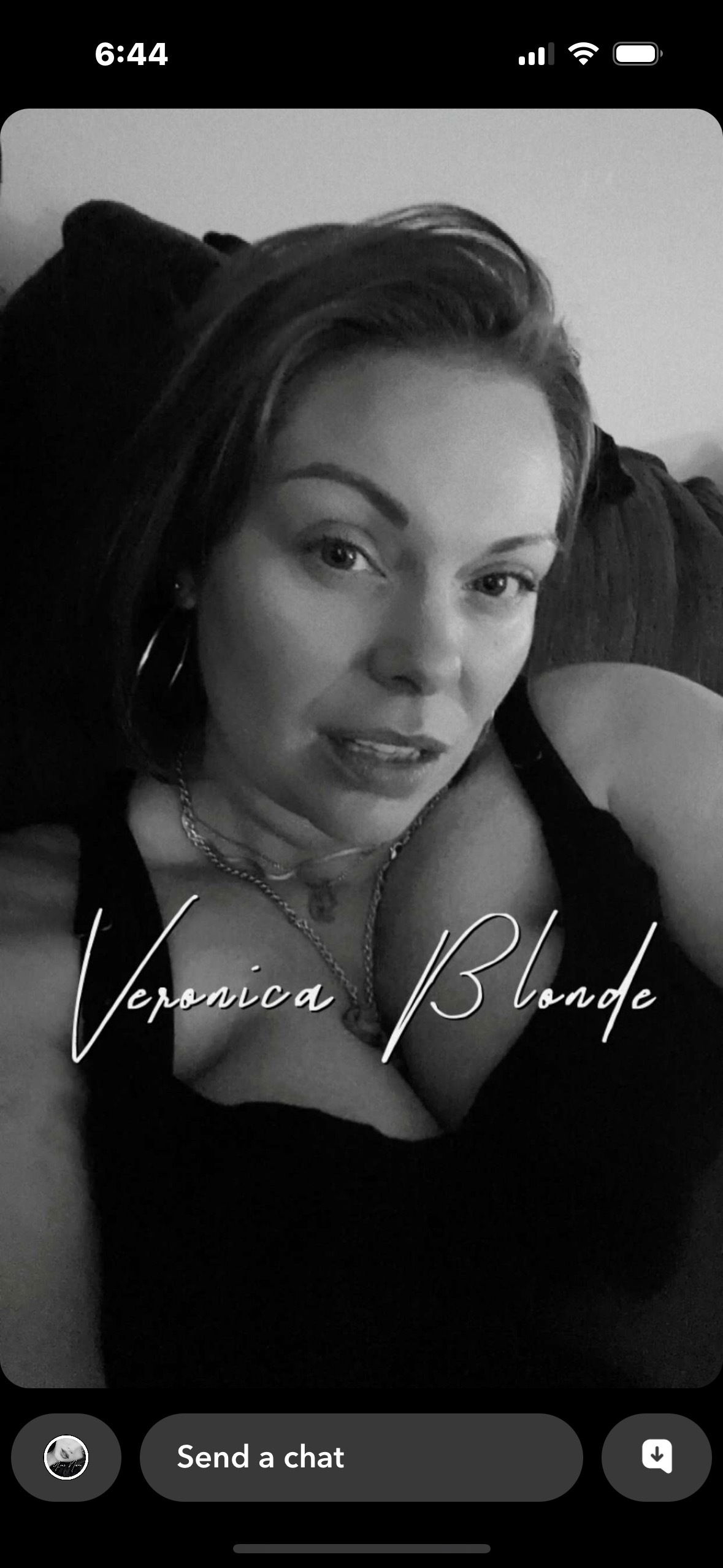 Veronica Blonde's avatar