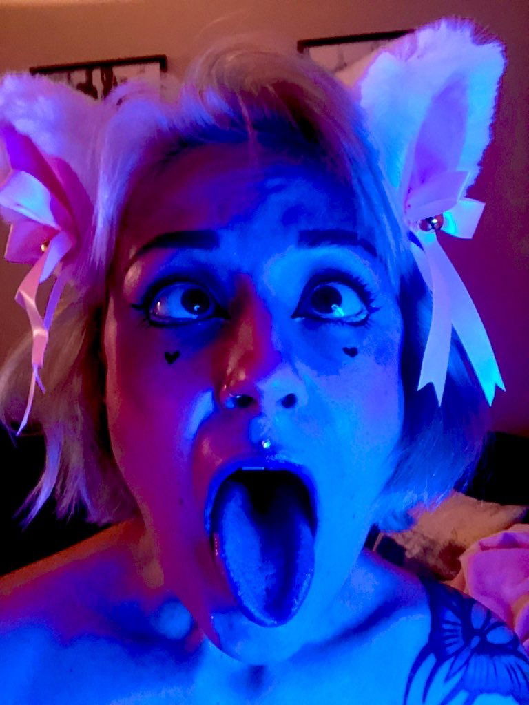 Victoria Eden's avatar
