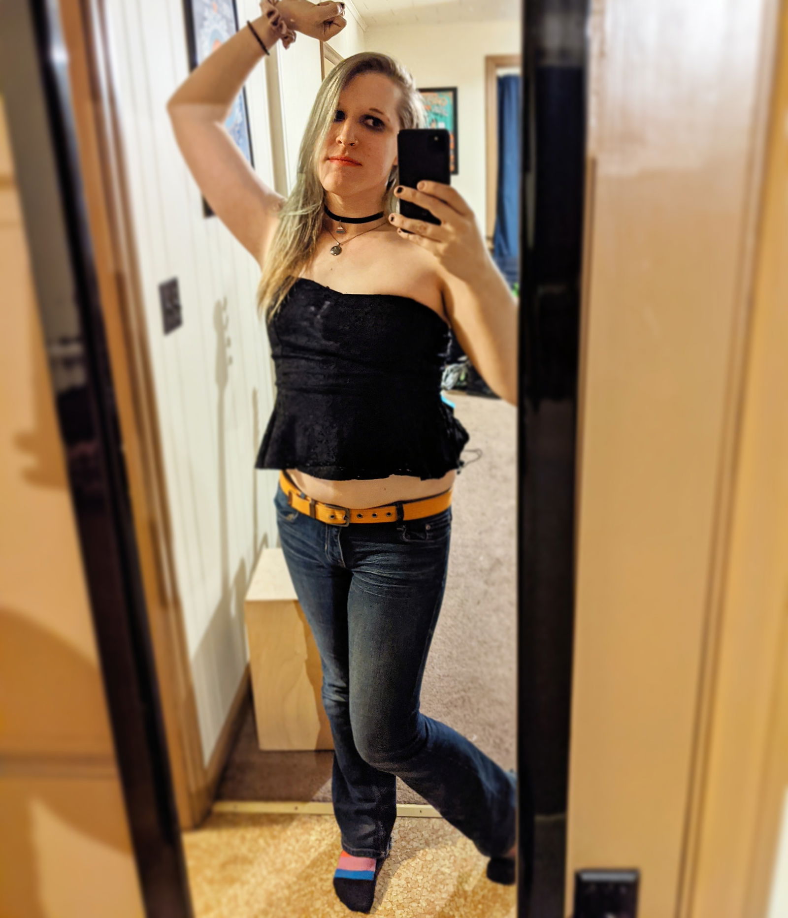 Vikki Lenore's avatar