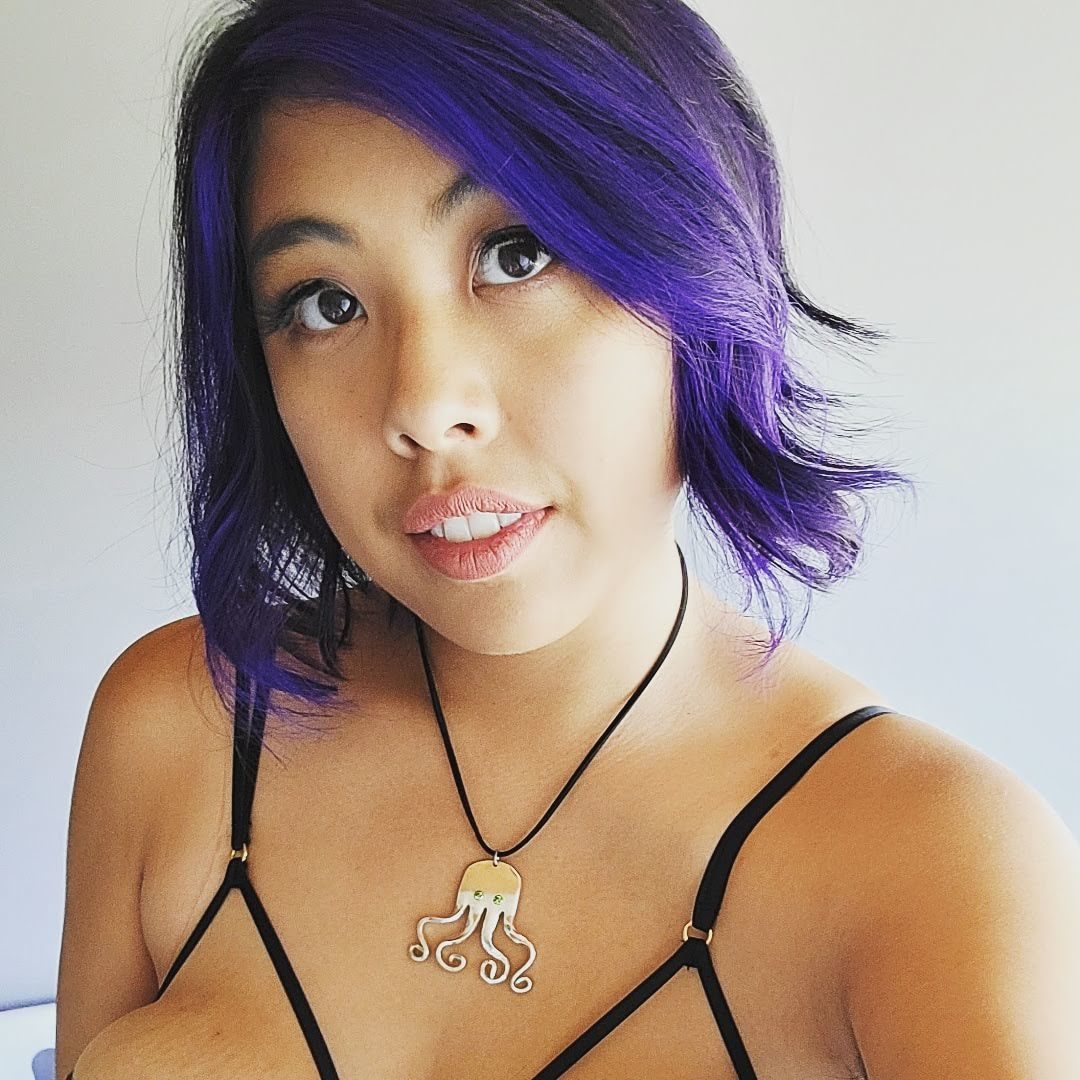 Violet Booty's avatar