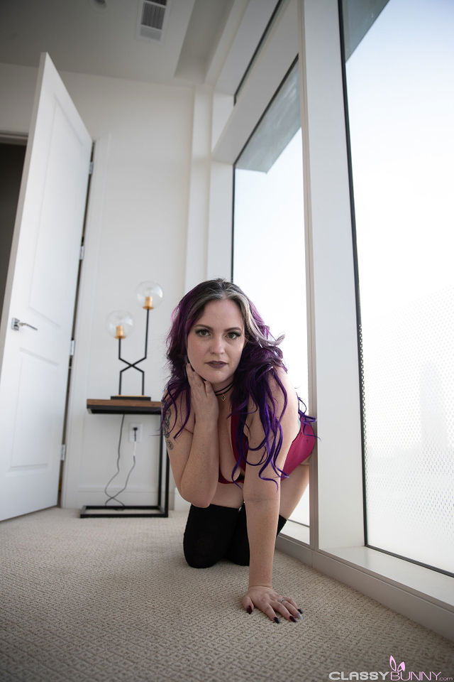 Violet Vixxxen's avatar