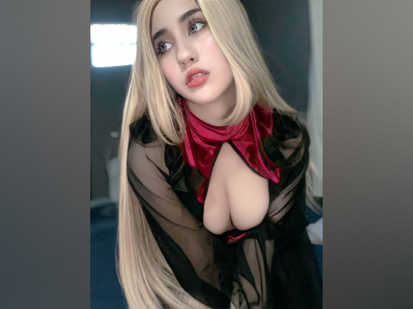 Waifu Nudes's avatar