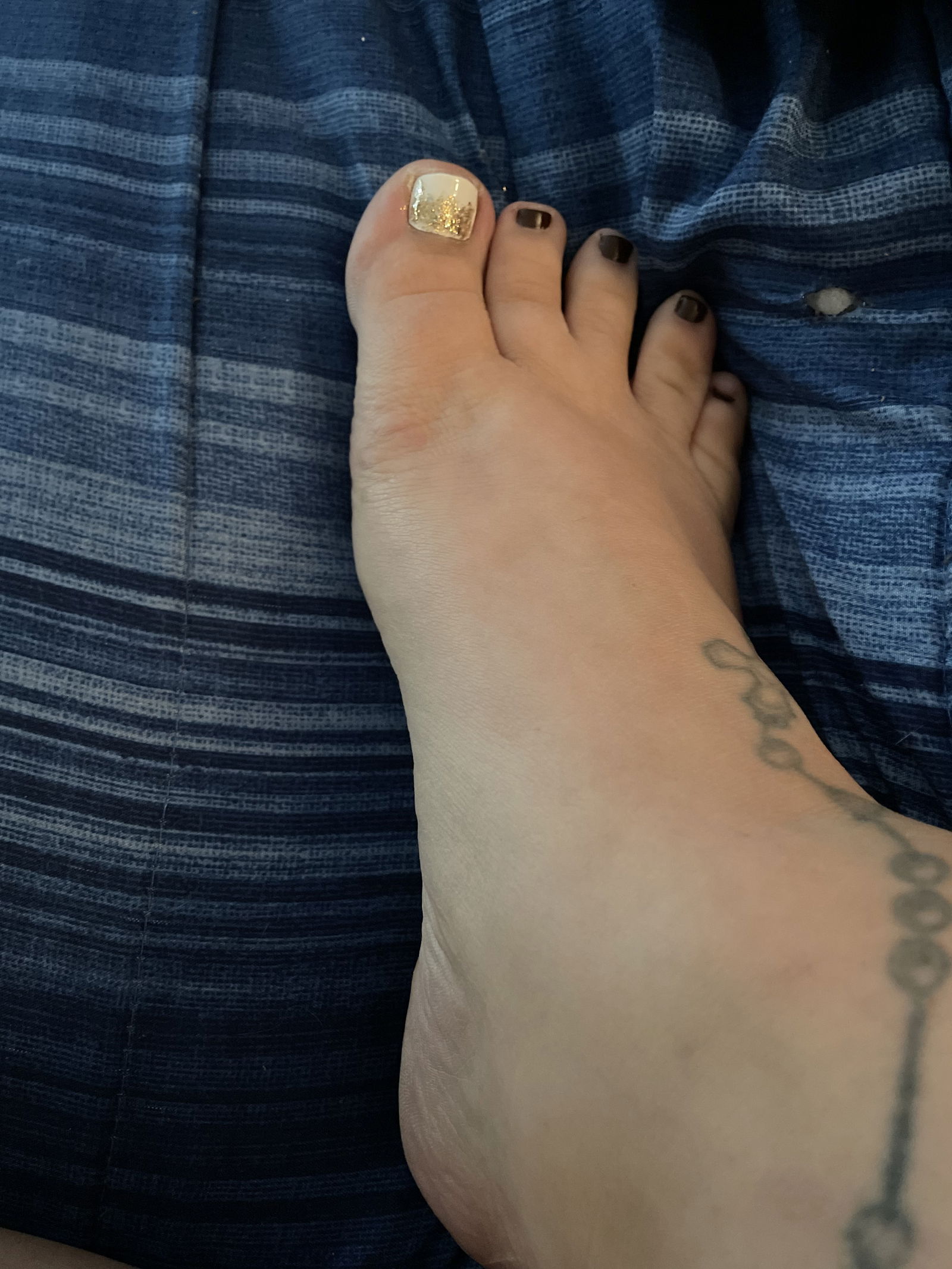 Cubby feet's avatar