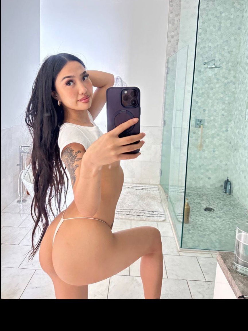 AJA π
π NAUGHTIEST ASIAN ON OF π's avatar