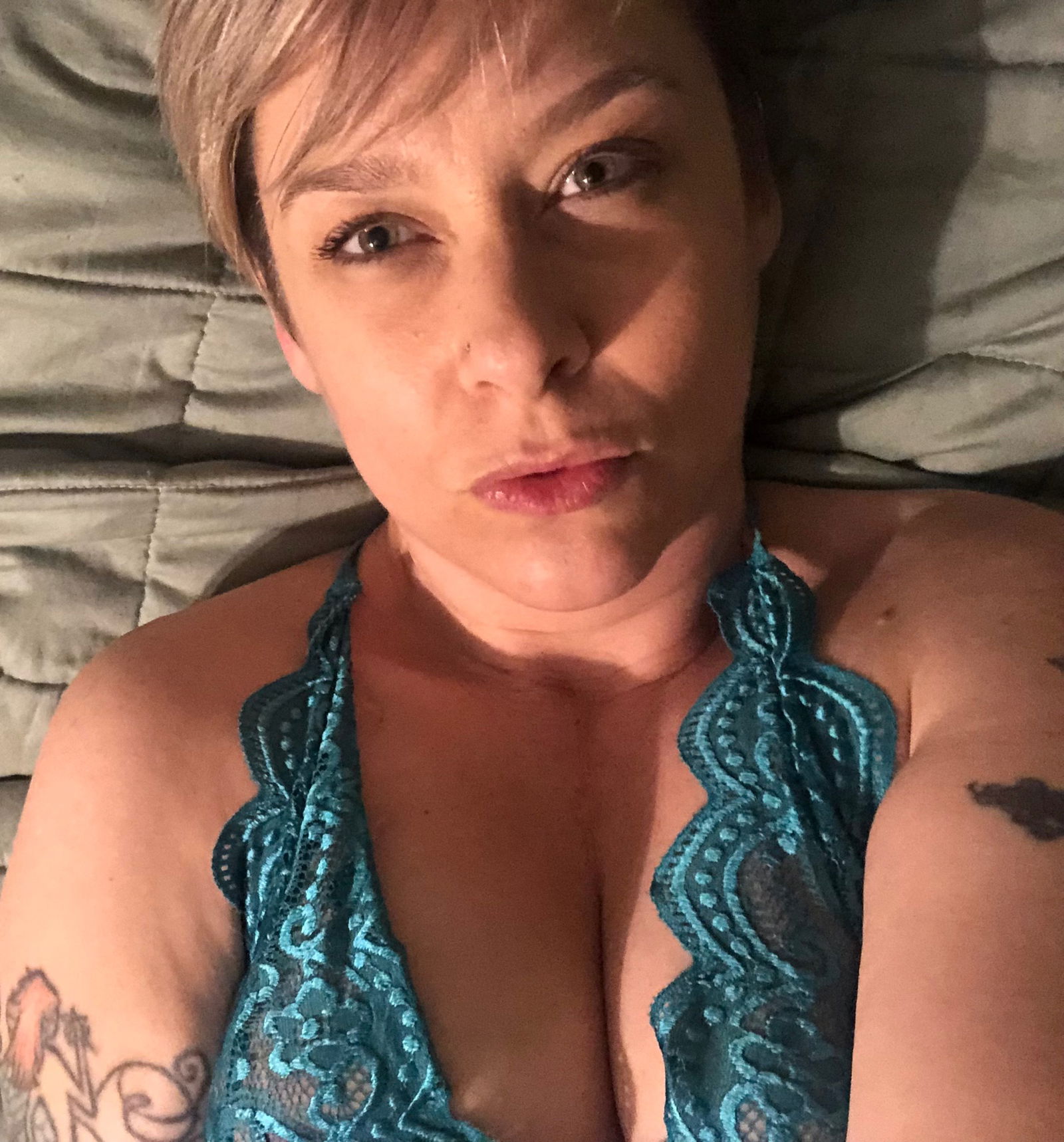 WV Woman's avatar
