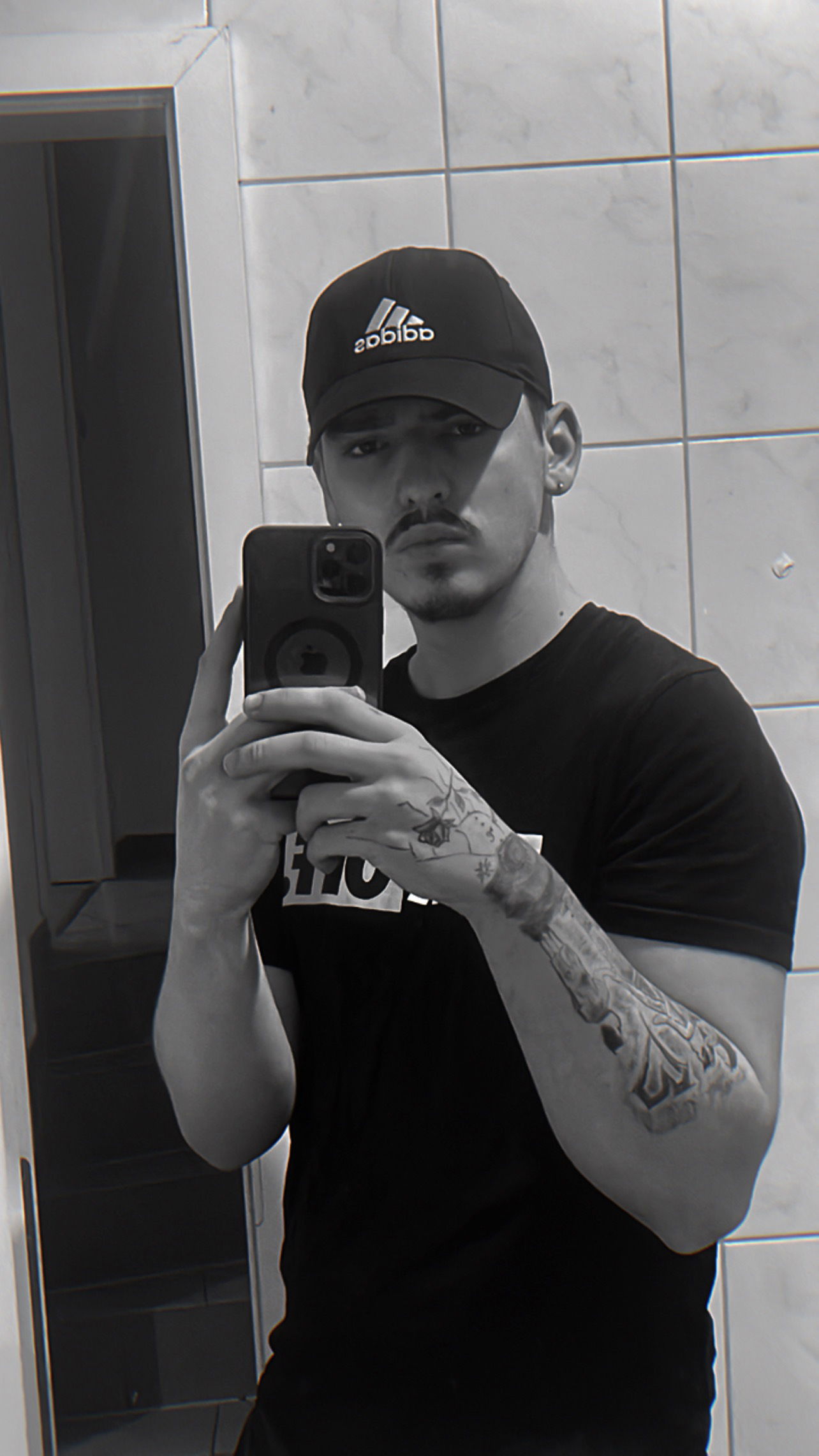 x_nicu_x's avatar