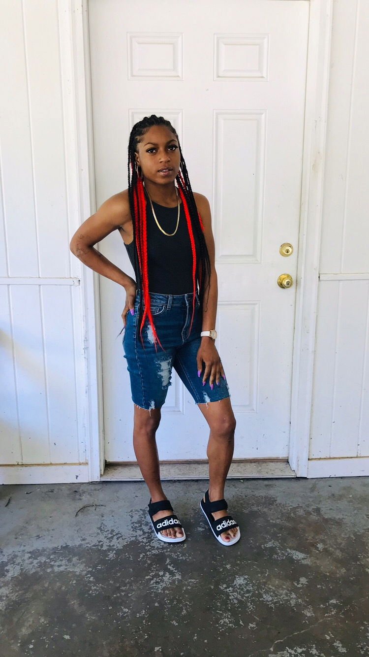 QueenL's avatar