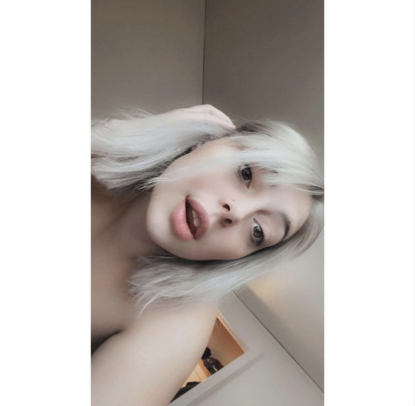 Melody🖤's avatar