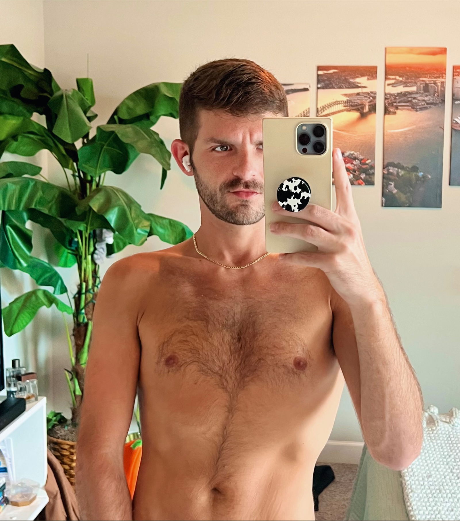JR's avatar