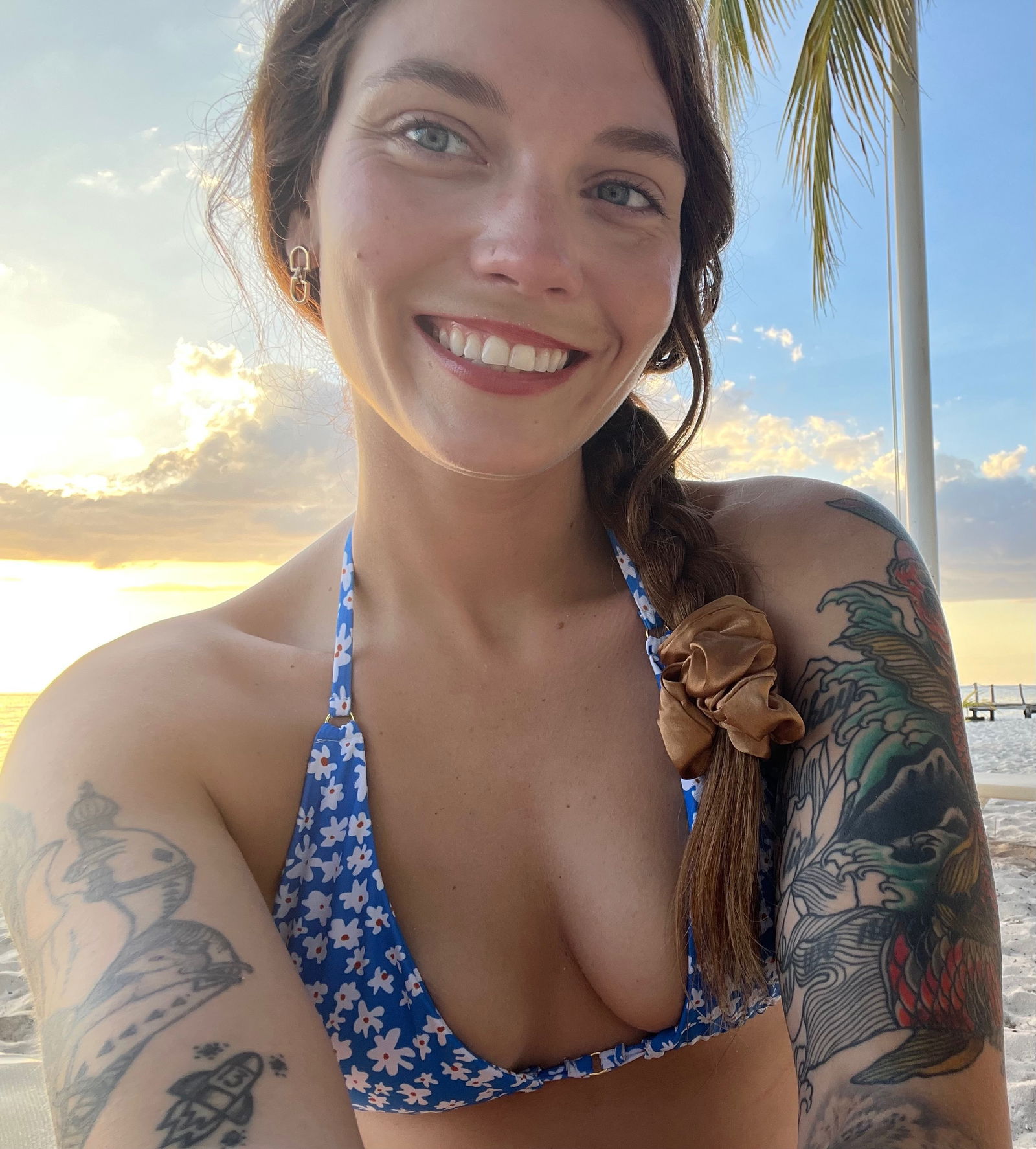 Chelsea Quinn 🍑💦💅