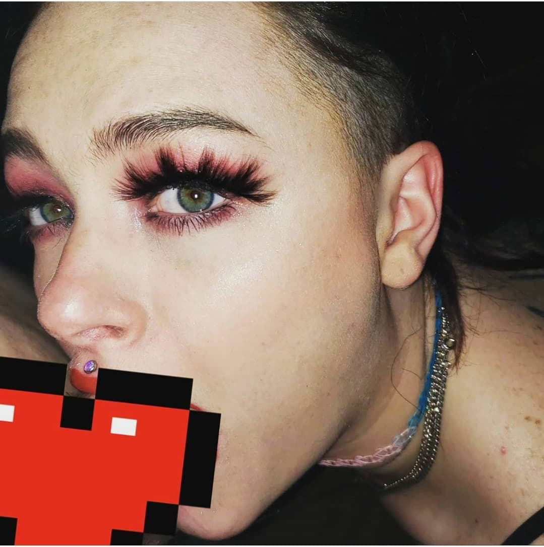 RIVKAH's avatar