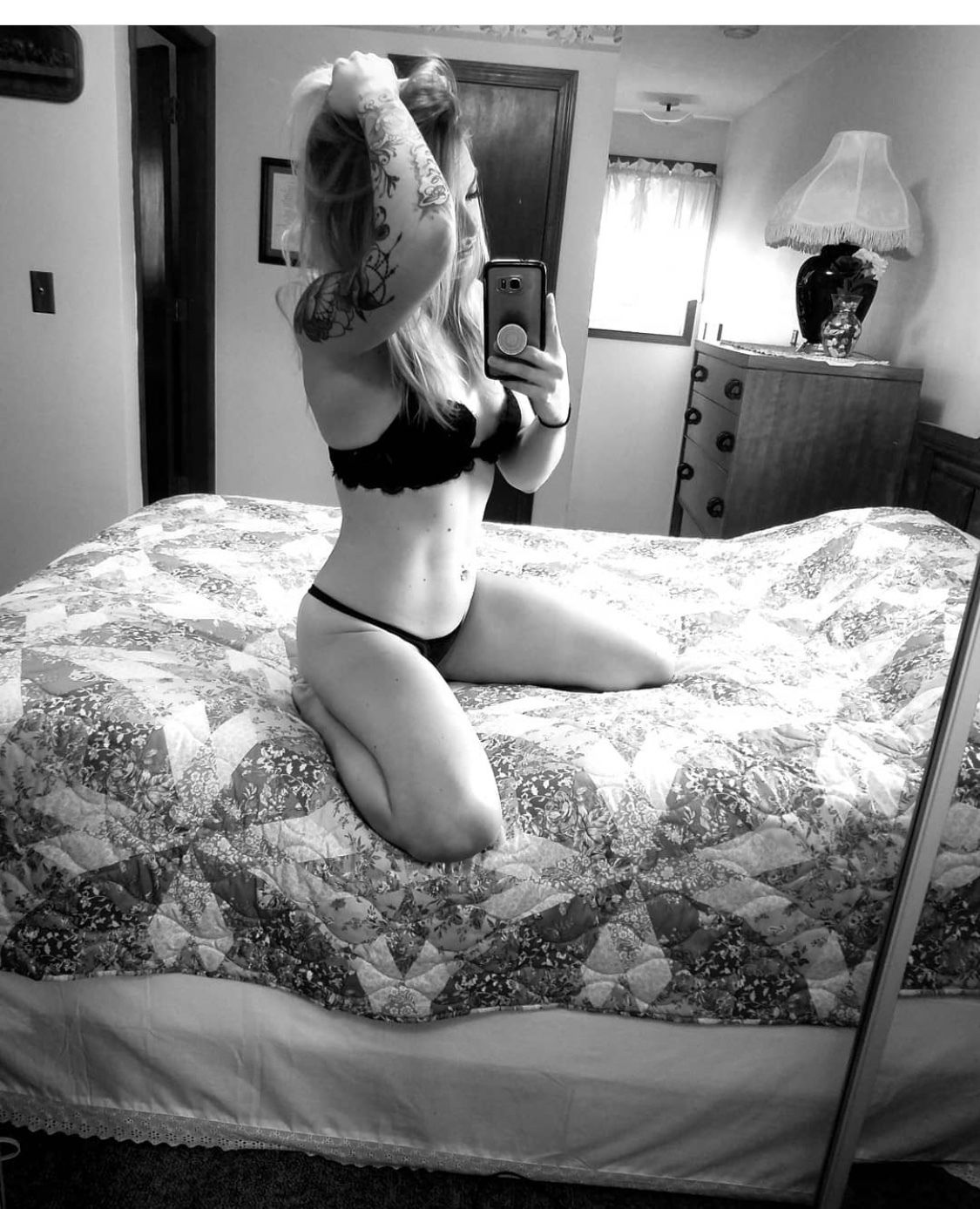 Lzzy🖤's avatar