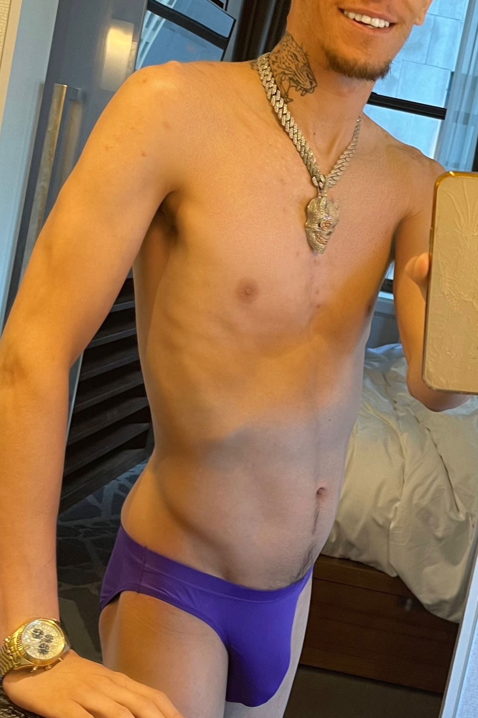 XXL Brazilian Hung's avatar