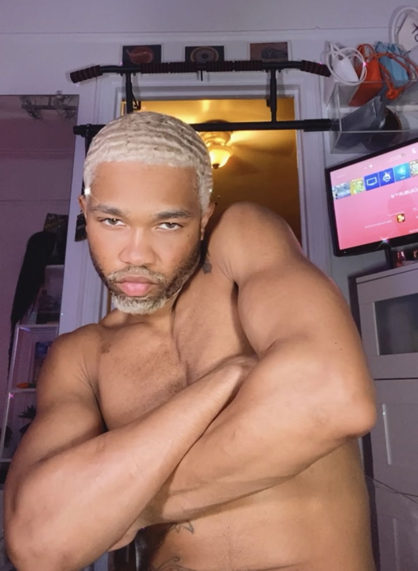 XXXL JOJO's avatar