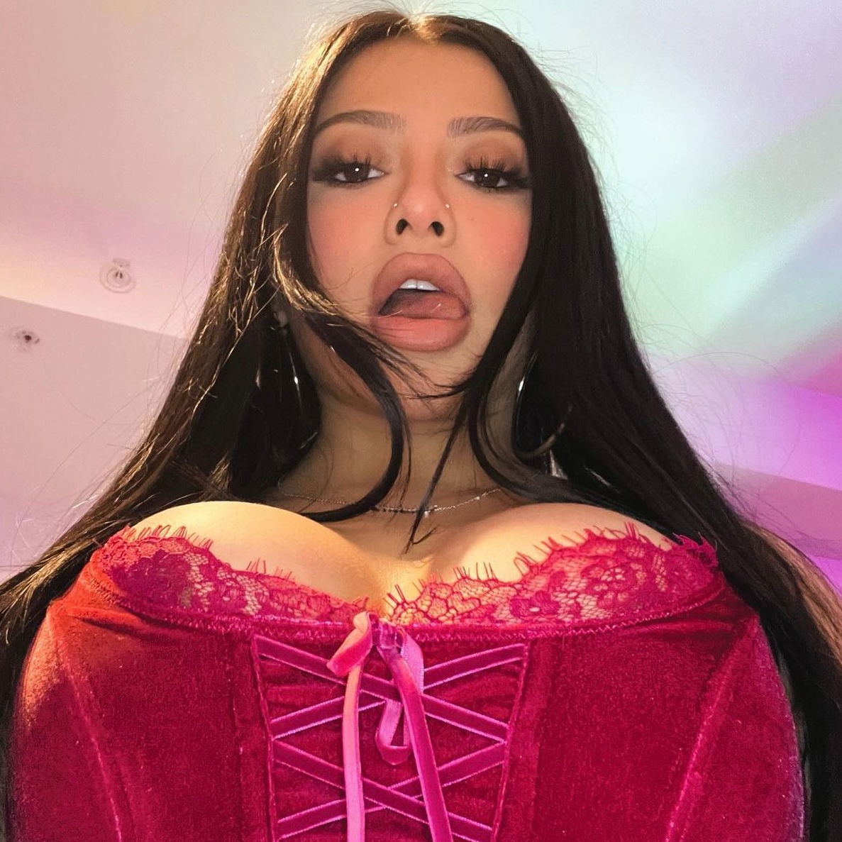 Yahaira Yumi's avatar