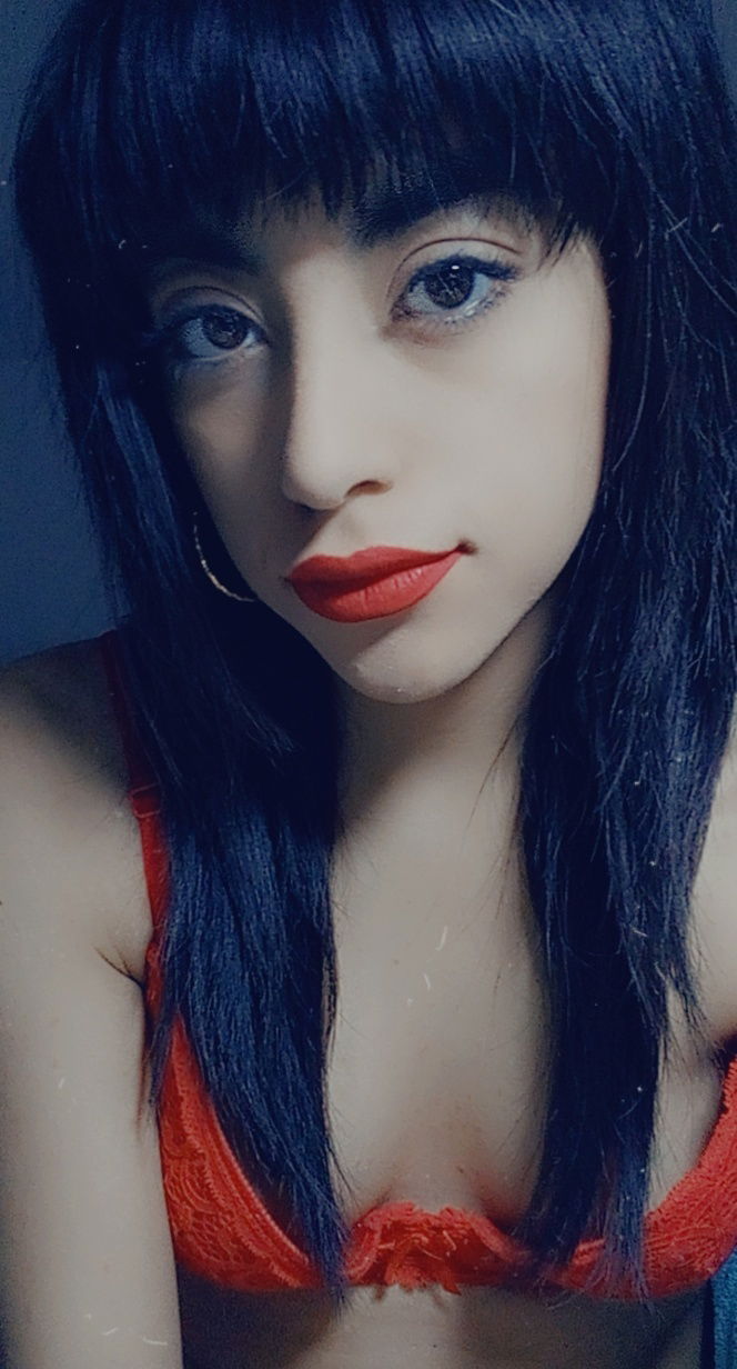 Yasira Derey's avatar