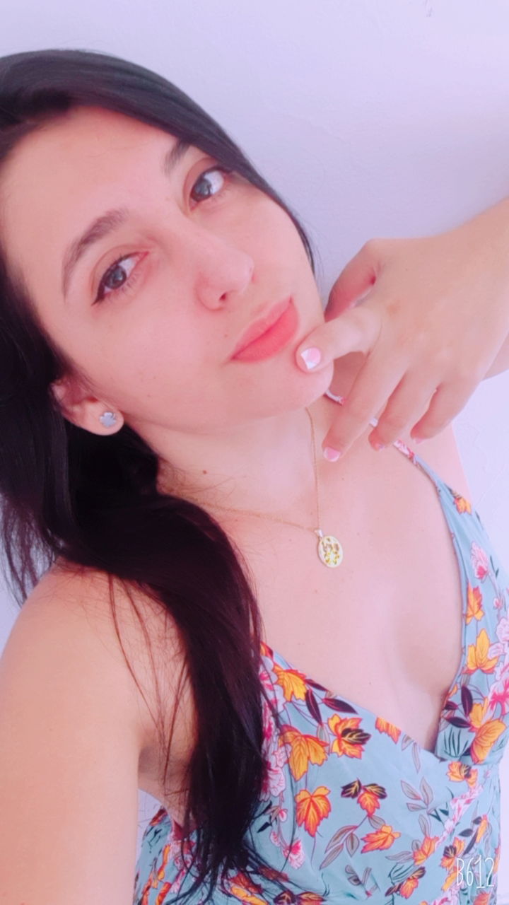 yeni moreno's avatar