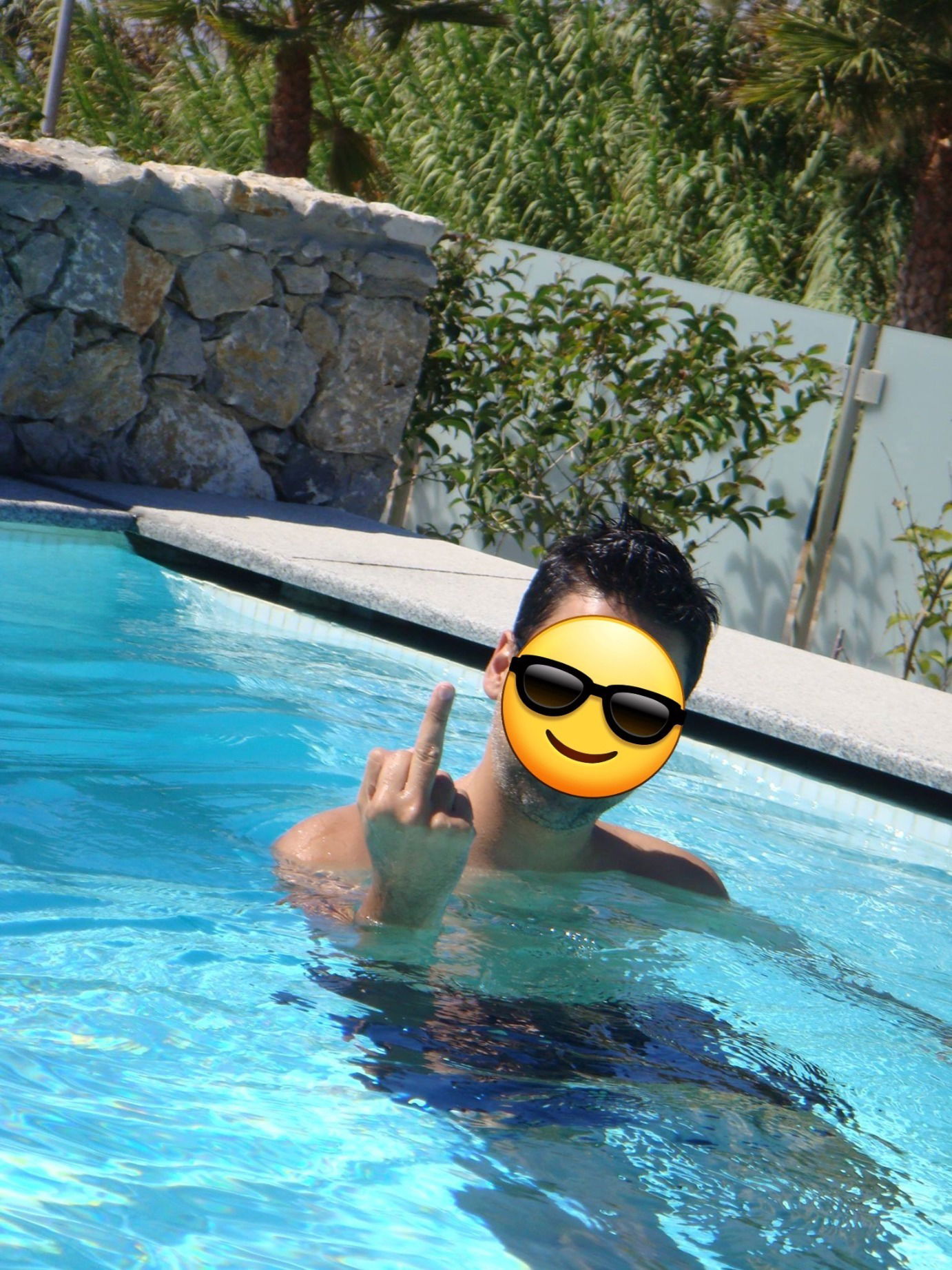 Yiannis XL's avatar