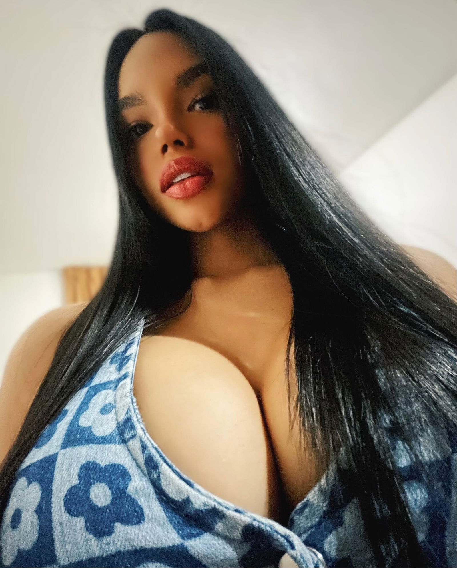 YourGirl 🐰's avatar