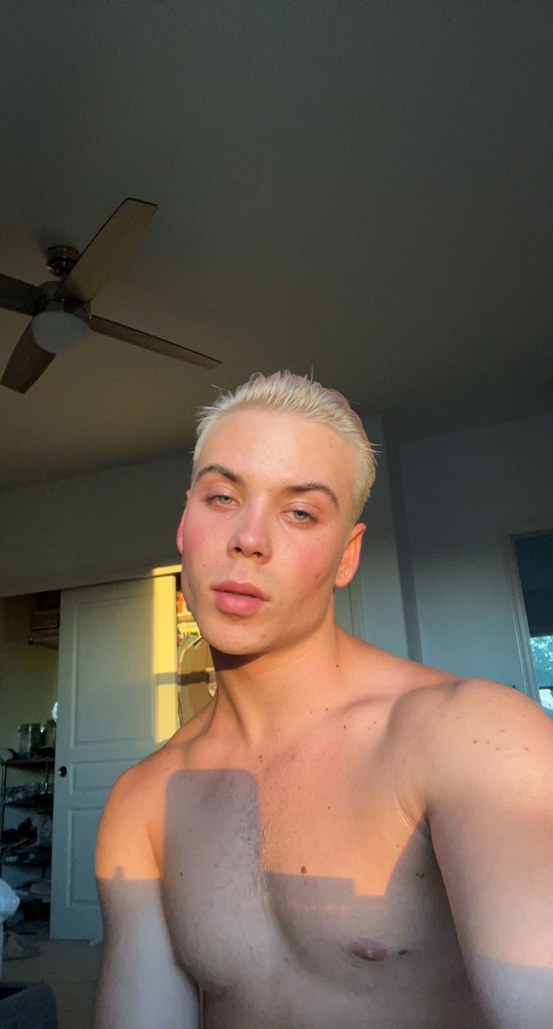 Fresh naired ass's avatar
