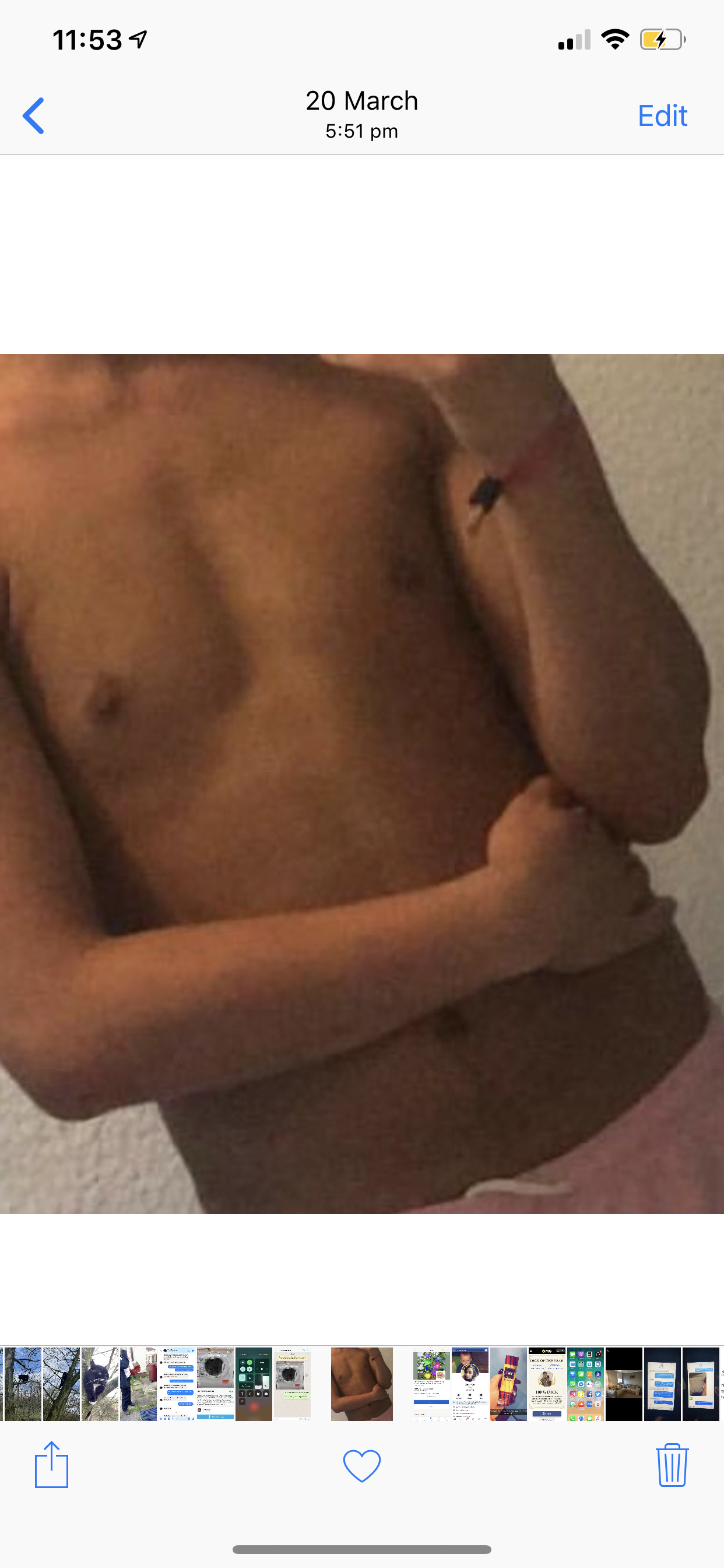 R
