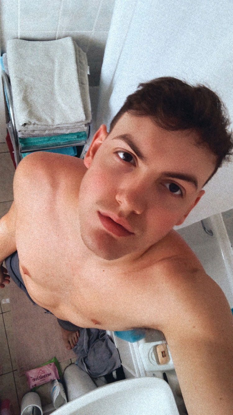Shyboyy's avatar