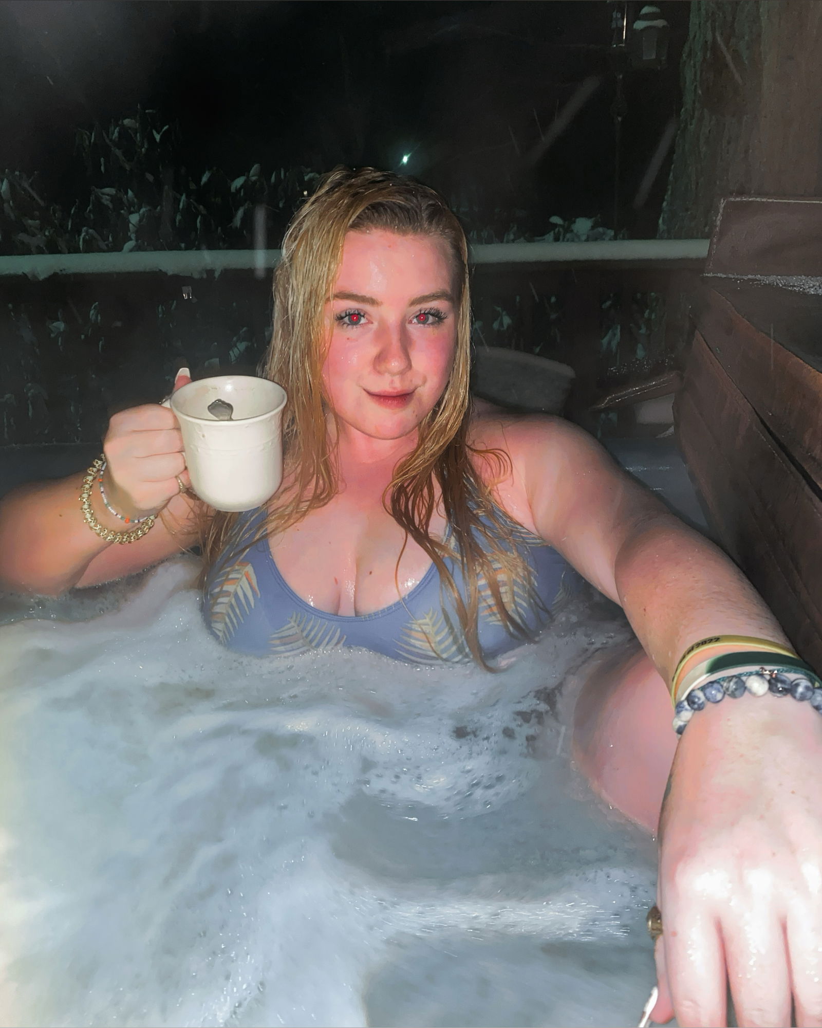 Your Favorite Amazon's avatar