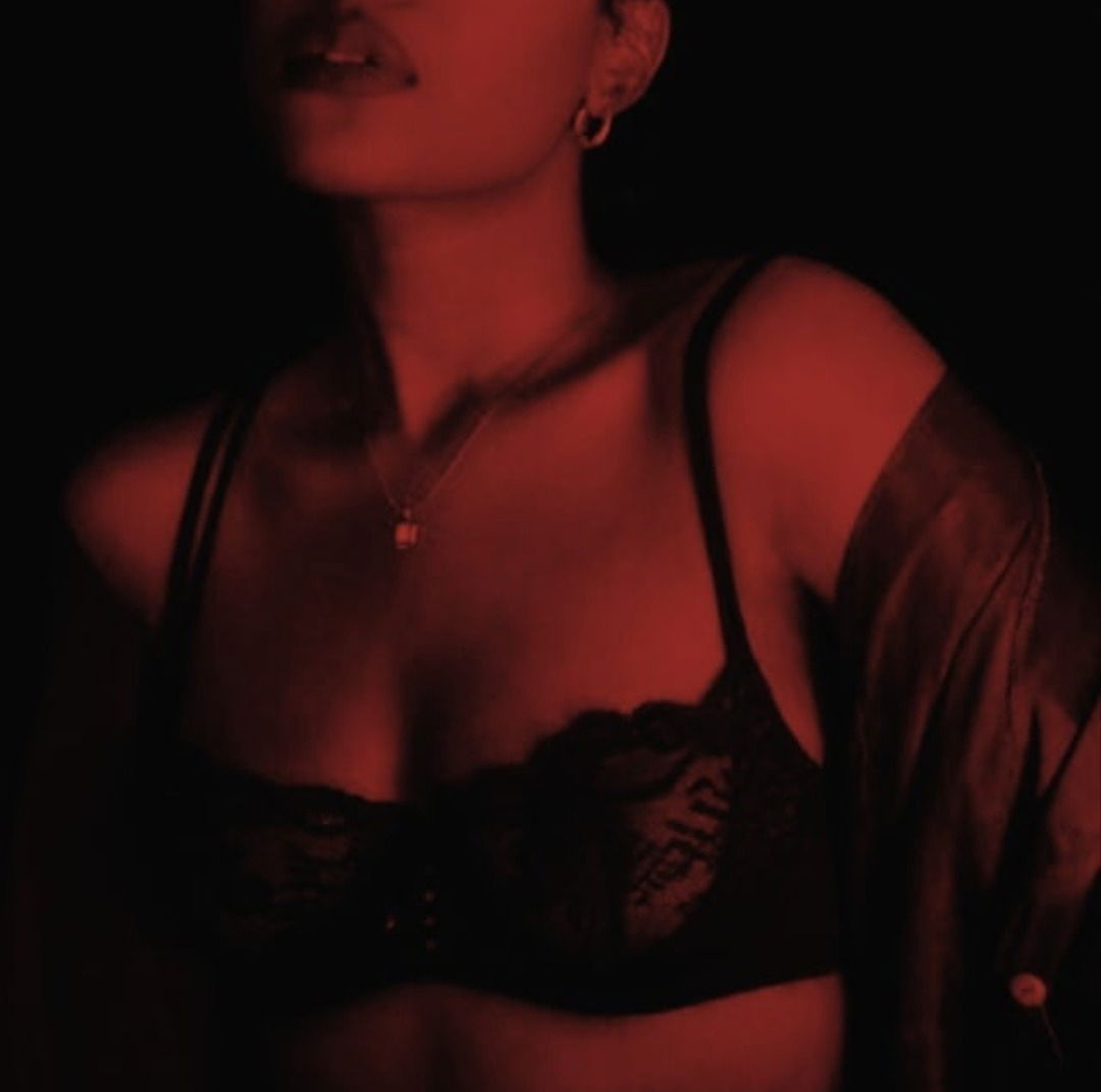 Your Fantasy Girl's avatar