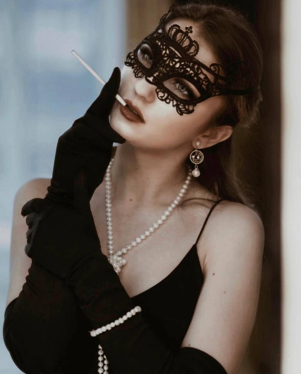 Lady's avatar