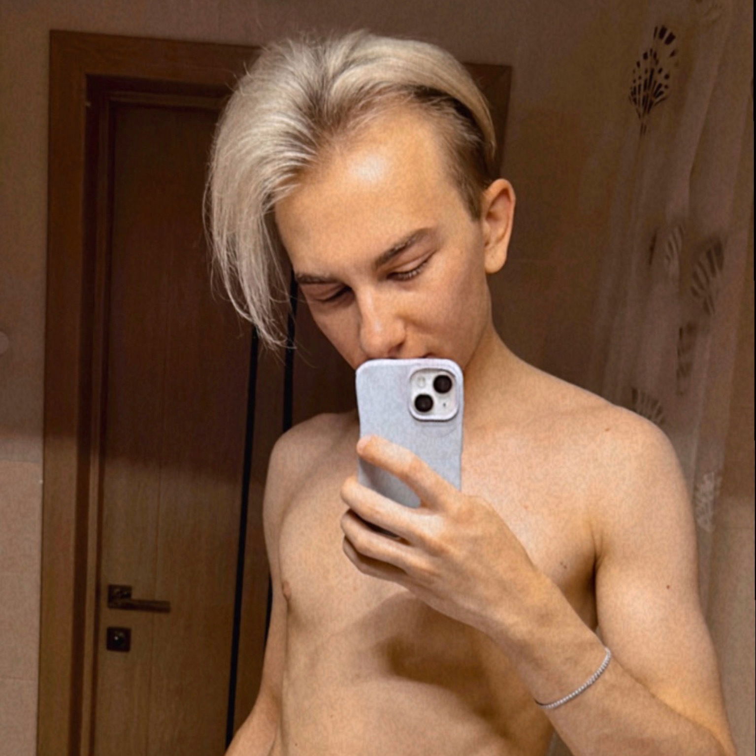 Nicky's avatar