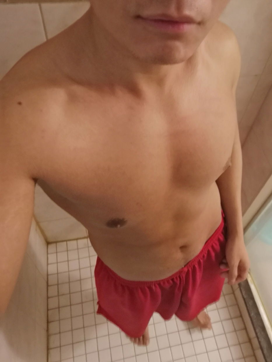 T2299219's avatar