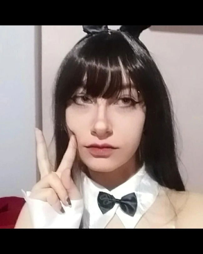 Yui Black's avatar