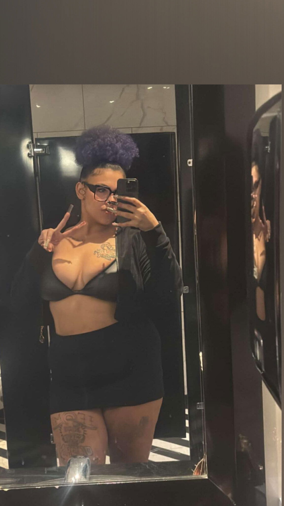 Favorite MILF's avatar