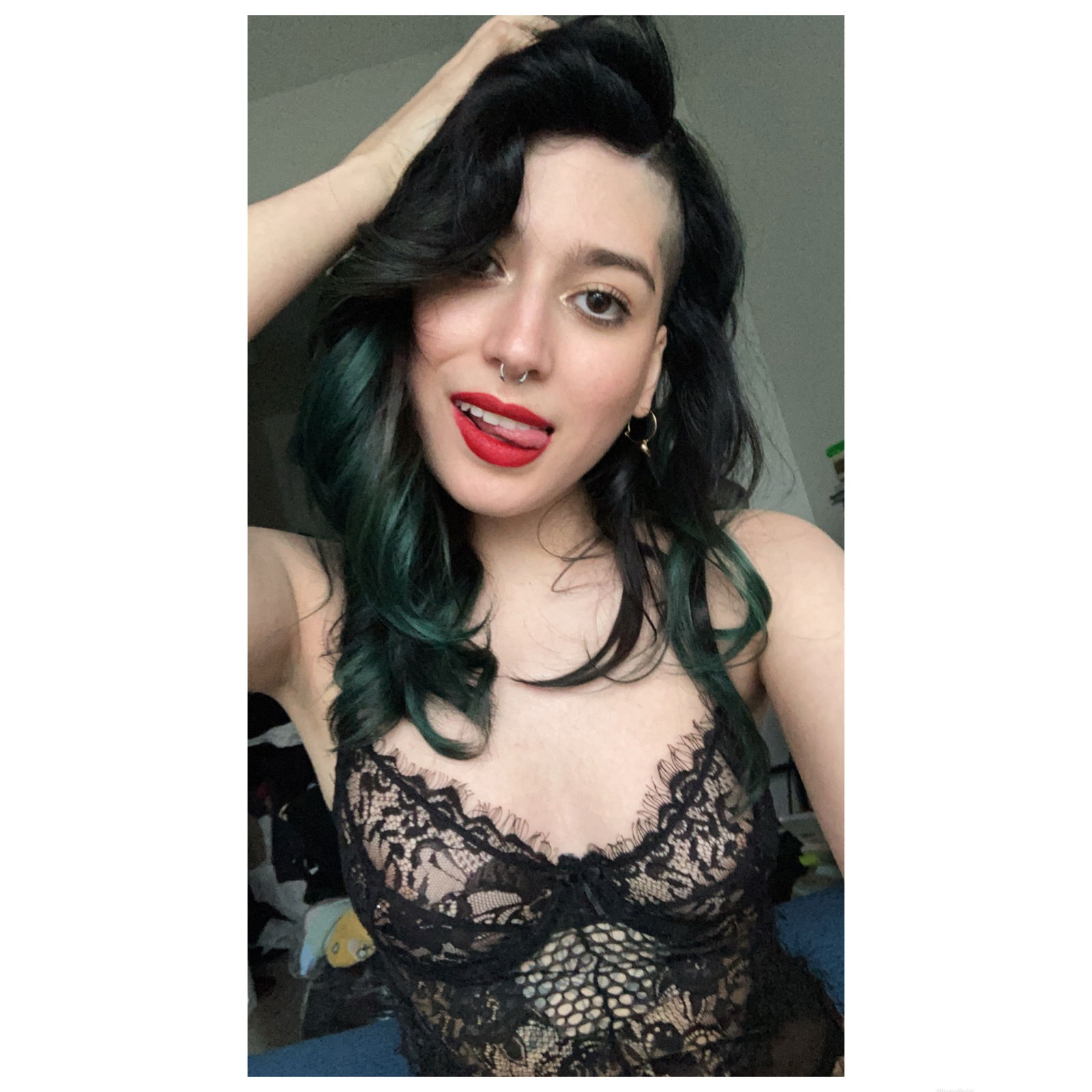 YanYan's avatar